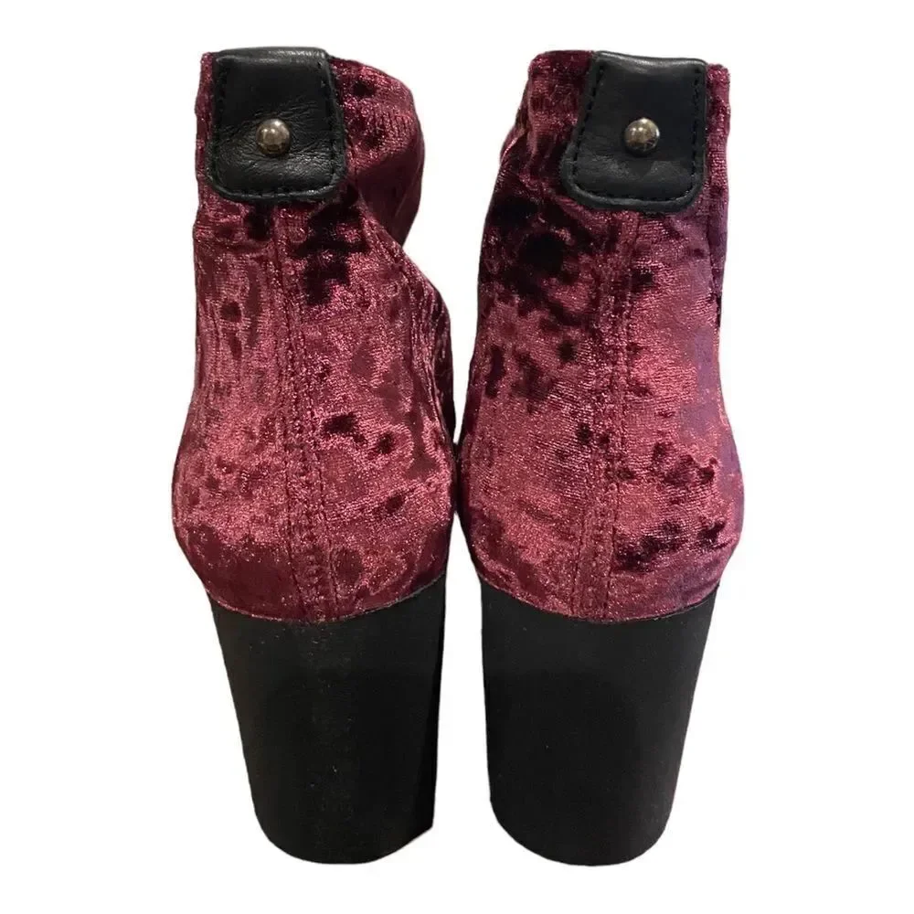 New TONI PONS Anthropologie Burgundy Crushed Velvet Ankle Boots Booties 40 9